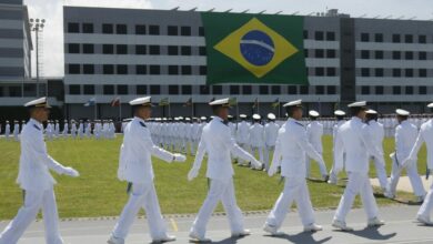 Marinha abre processo seletivo com vagas para oficiais temporários