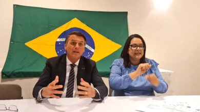 Onde-a-esquerda-entra_-leva-o-analfabetismo-diz-Bolsonaro