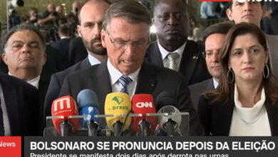 Bolsonaro quebra silêncio, agradece votos e diz que protestos devem ser pacíficos
