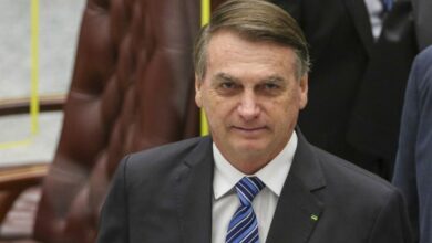 Bolsonaro renova concessões da Rede Globo, Band e Record