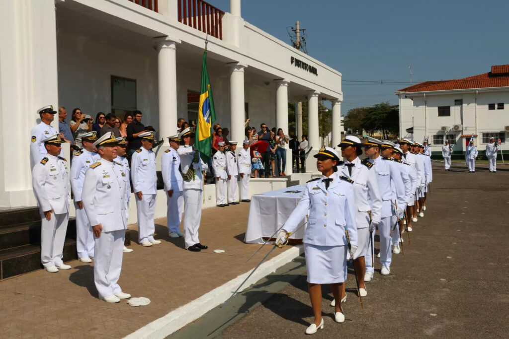 Marinha abre 570 vagas para militar temporário: remuneração pode chegar a R$ 11 mil