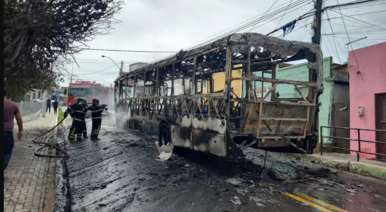 Frota de ônibus é recolhida após novos ataques em Natal