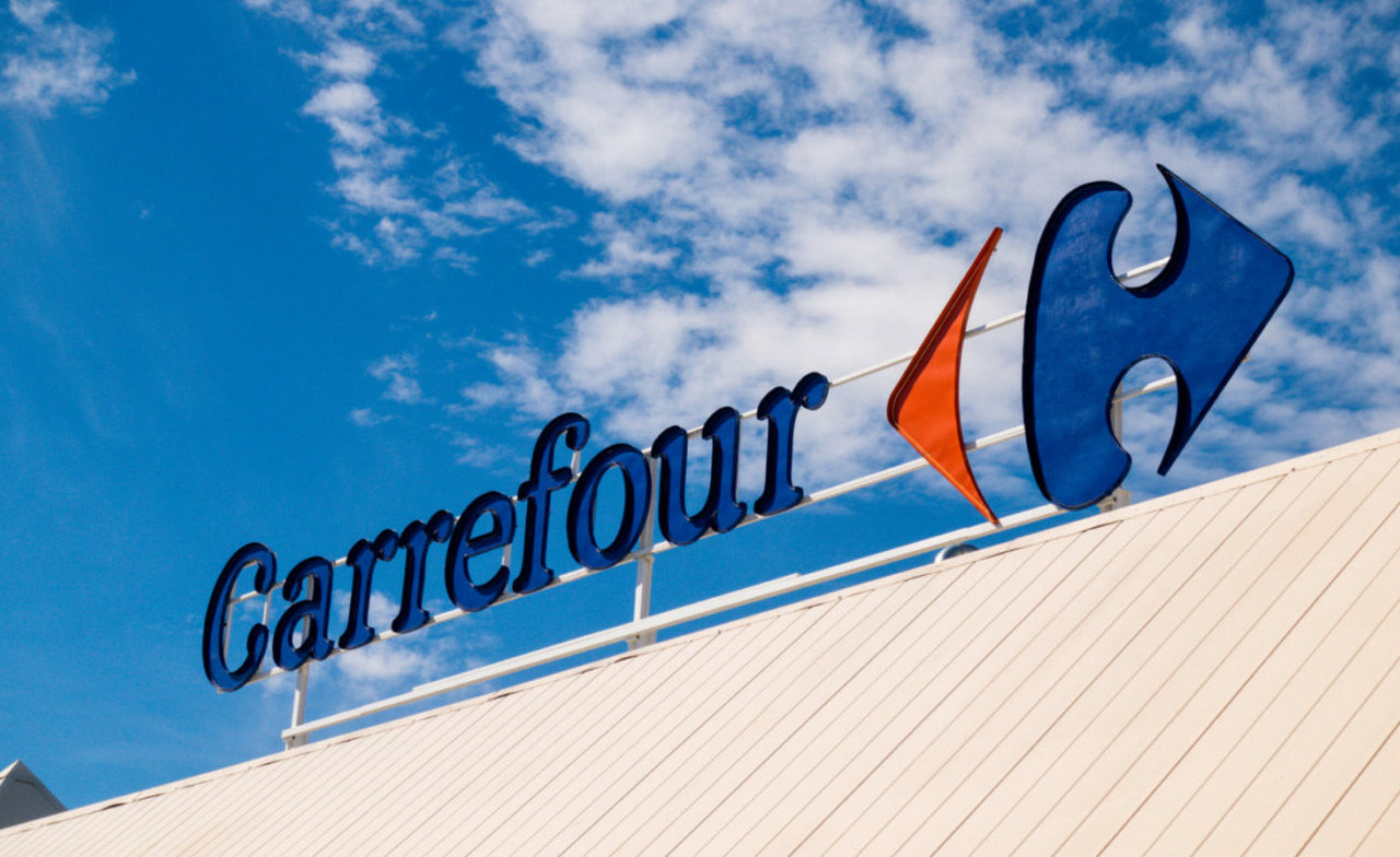 Governo e Carrefour fecham parceria para empregar inscritos no CadÚnico