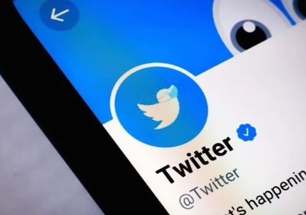 Twitter retira símbolo de verificado de milhares de usuários