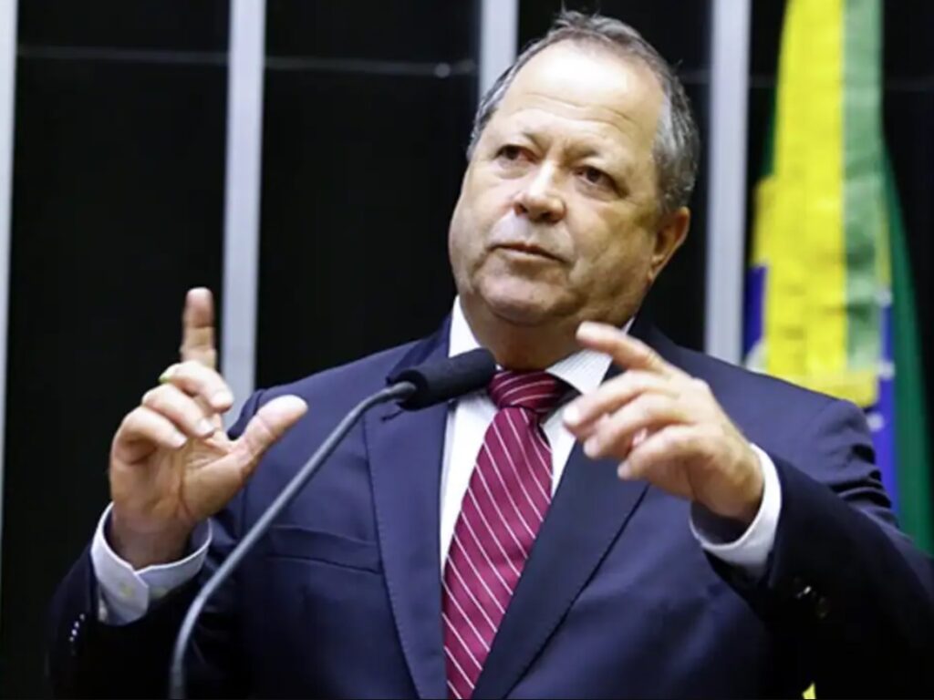 União Brasil vai abrir processo para expulsar Chiquinho Brazão (Foto: Câmara dos Deputados)