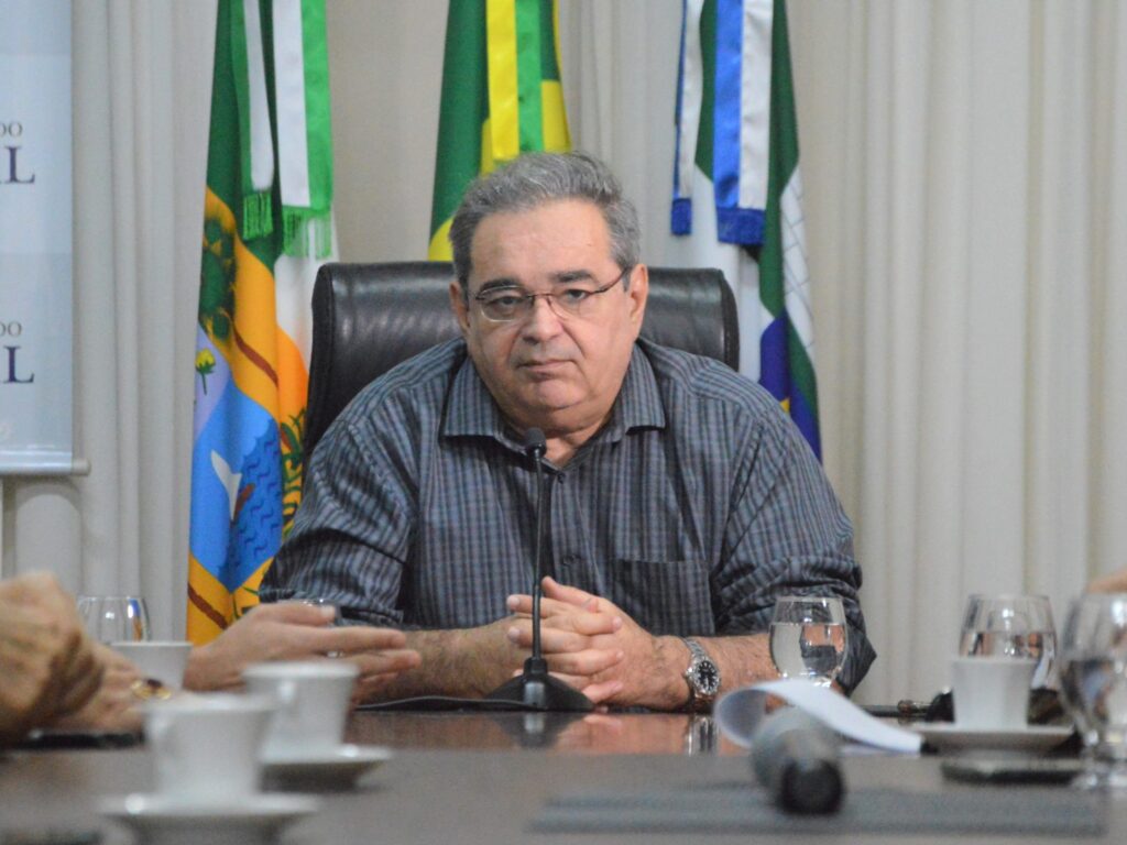 Álvaro Dias propõe subsídio de R$ 60 milhões para empresas de ônibus em Natal