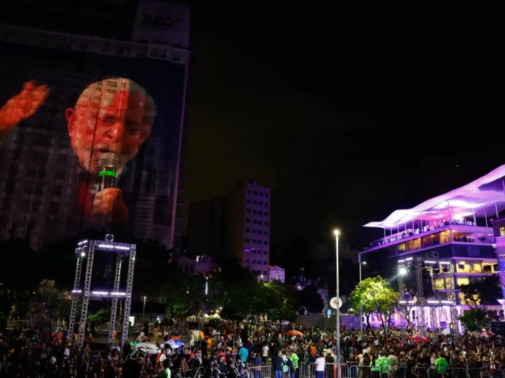 Lula promete zerar fome no Brasil ate 2026