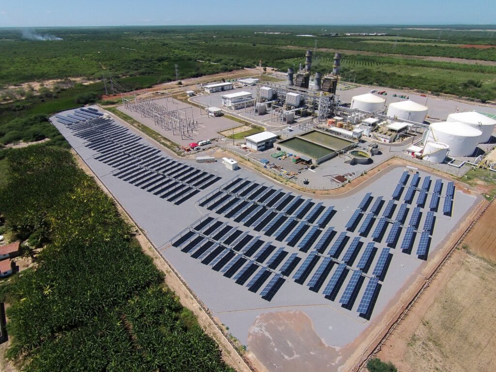 O projeto usará energia solar para produzir hidrogênio com baixa emissão de carbono por meio de eletrólise da água - Foto: Luiz Fernando Almeida Fontenele